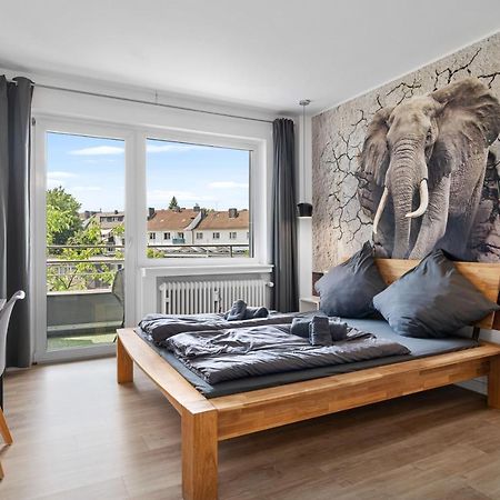 Apartment 1, Direkt Am Bahnhof Aken Buitenkant foto