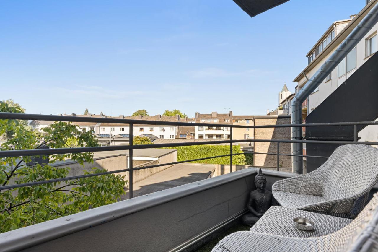 Apartment 1, Direkt Am Bahnhof Aken Buitenkant foto