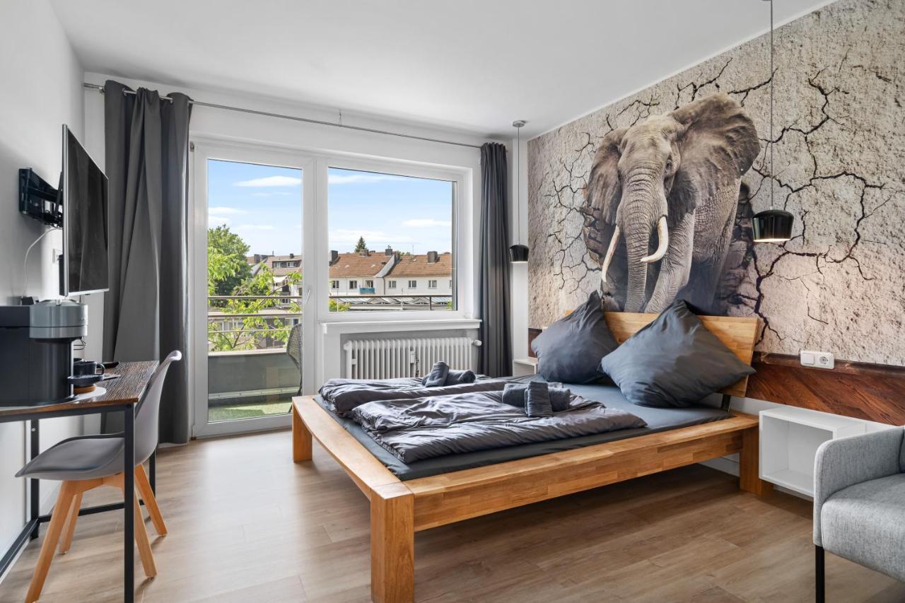 Apartment 1, Direkt Am Bahnhof Aken Buitenkant foto